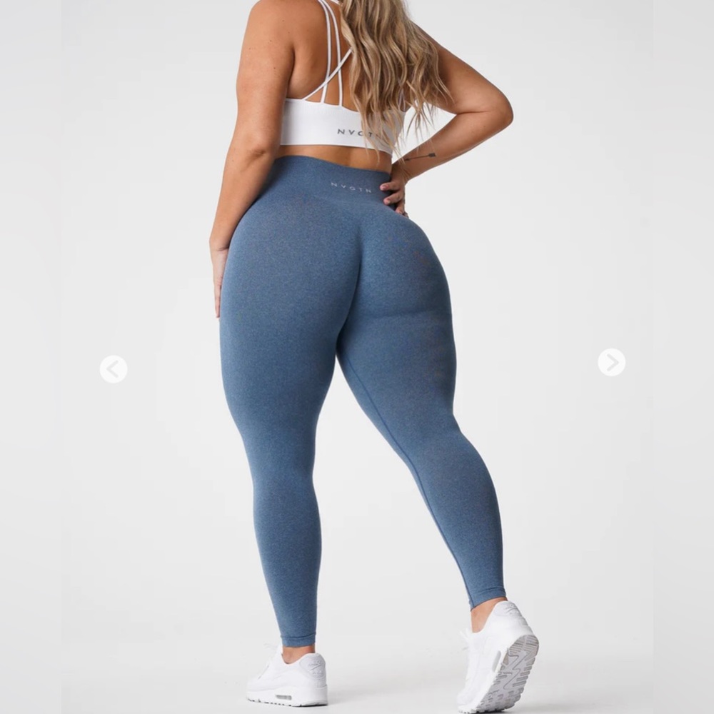 NWT✨NVGTN Leggings